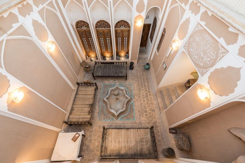Traditional Hotel Labe Khandagh Yazd